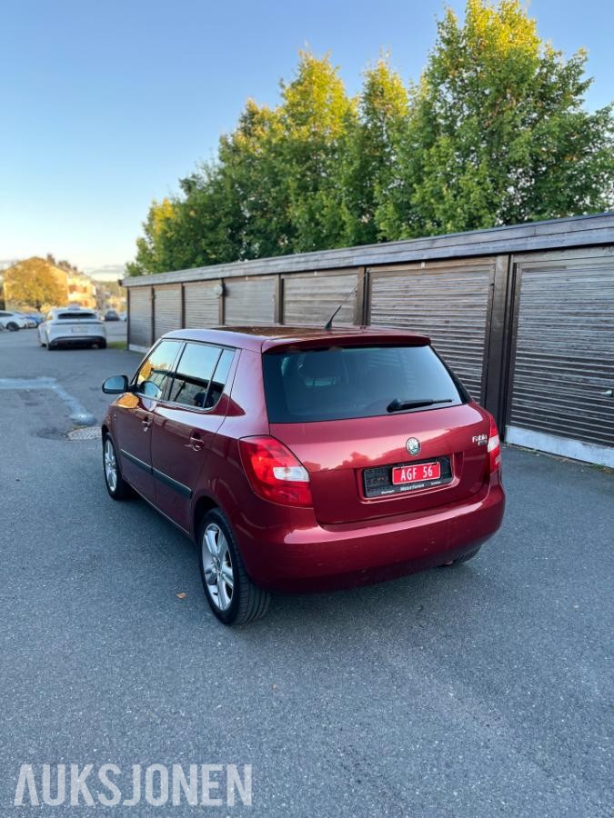 2008 Skoda Fabia 1.4 80hk manuell s+v dekk    lav km  140450km