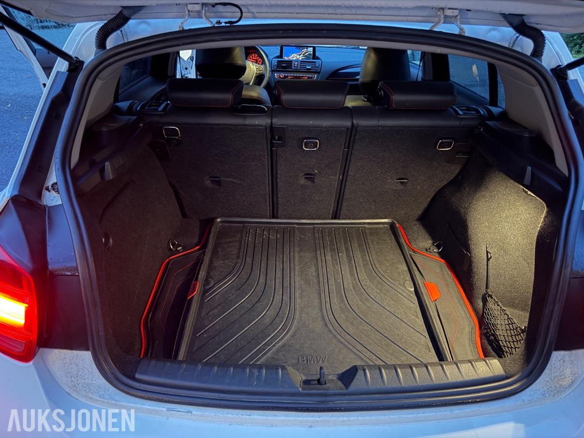 2011 BMW 118i Automat, Cruisekontroll, Navigasjon, S+V dekk