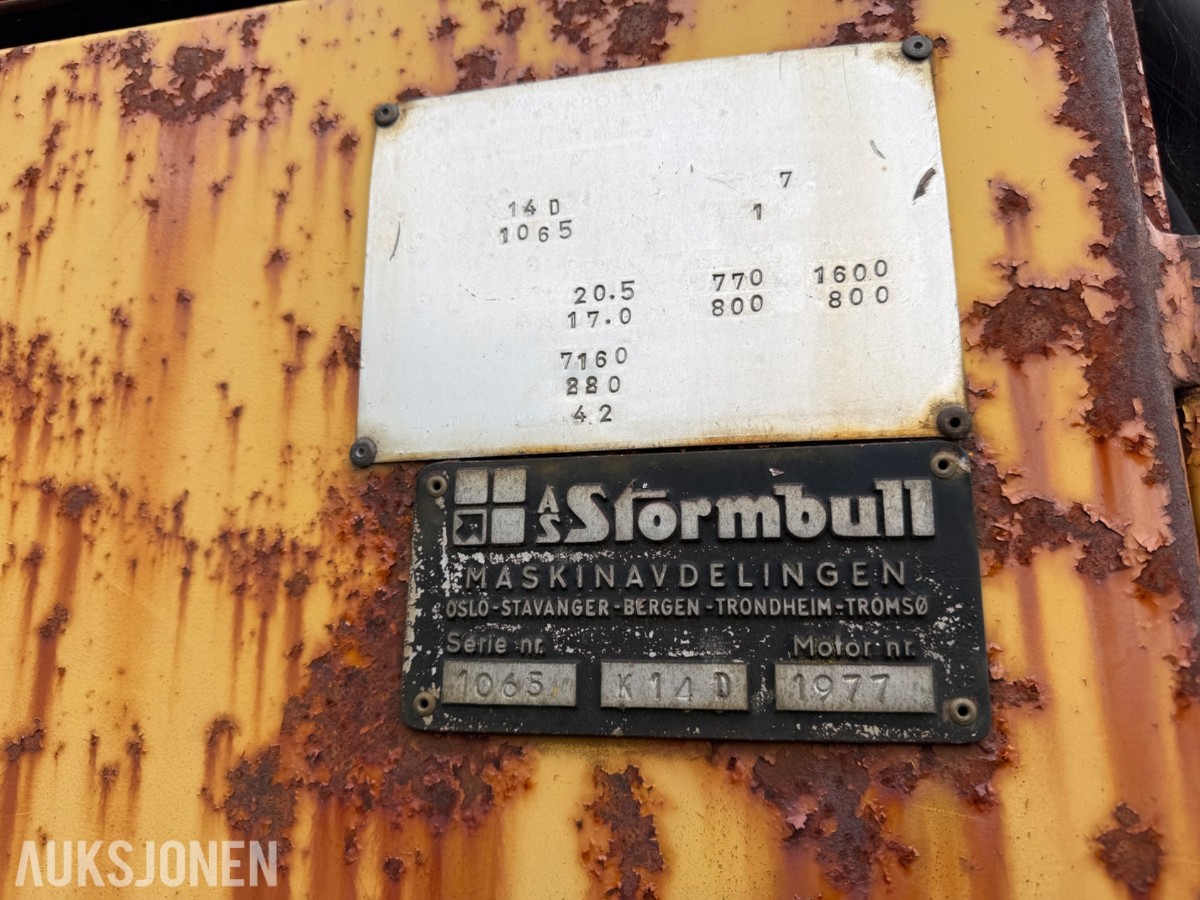 Størmbull K 14 D byggekran / tårnkran på hjulunderstell