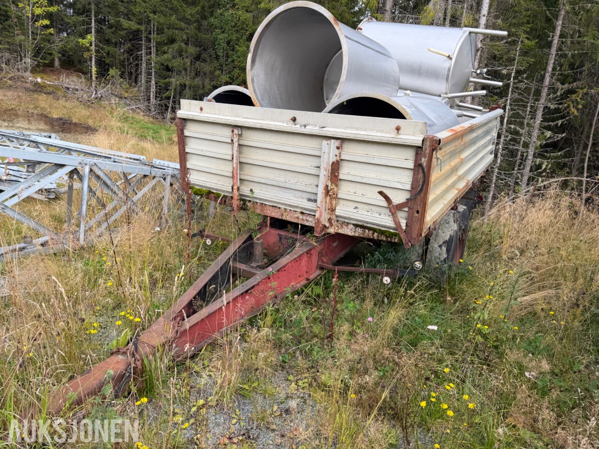 tandemakslet landbrukshenger med karmer
