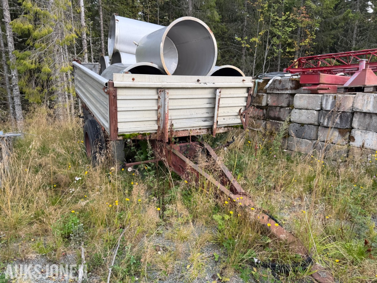 tandemakslet landbrukshenger med karmer