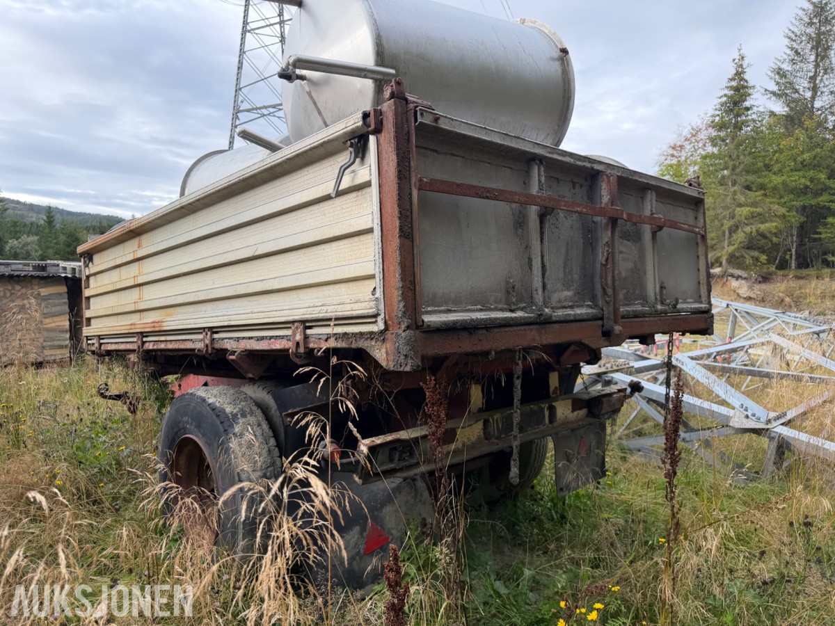 tandemakslet landbrukshenger med karmer