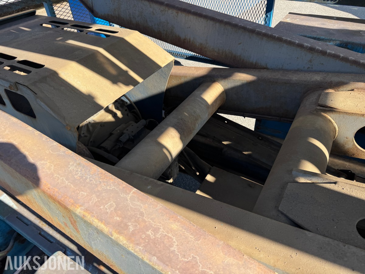 2003 Genie GS-5390 RT 4X4 SAKSELIFT MED STØTTEBEIN