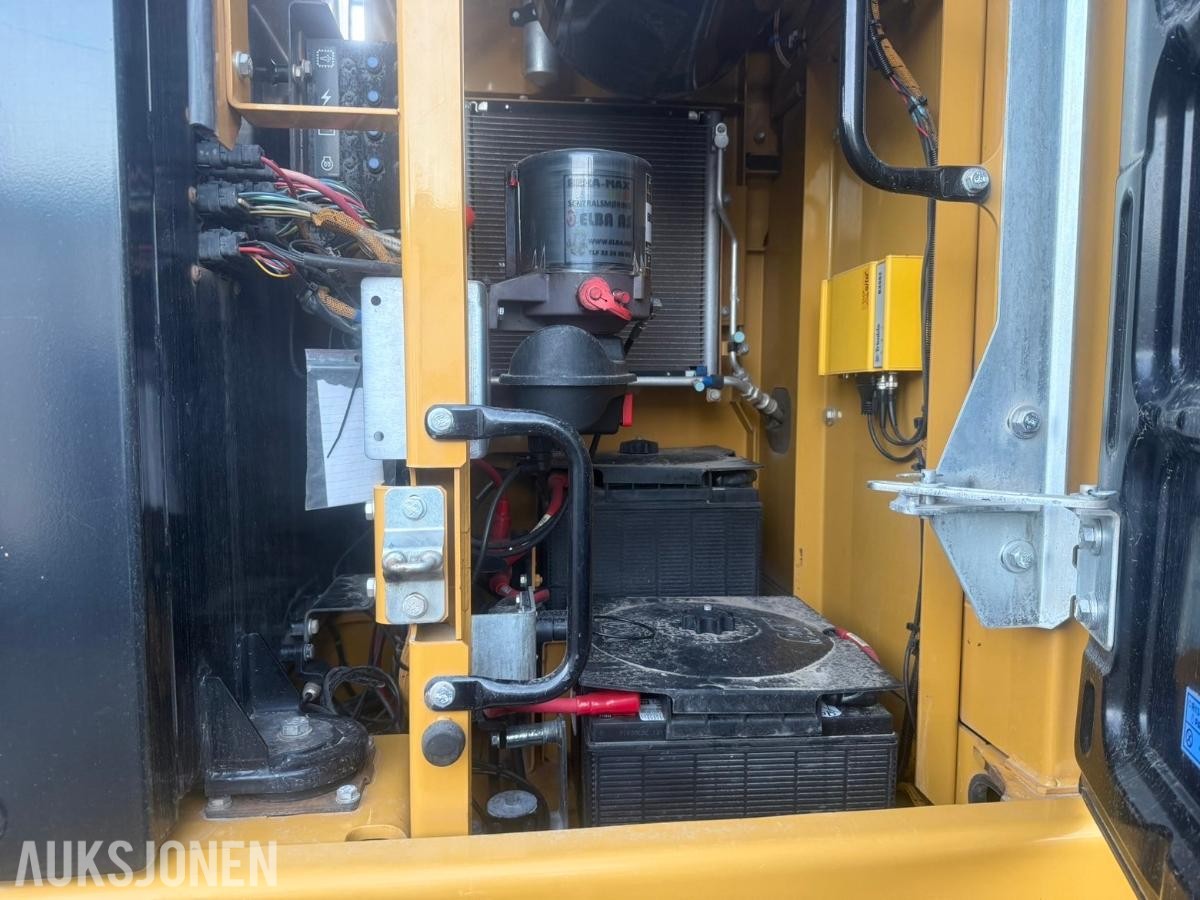 2016 Cat 326F TILTROTATOR, PUSSESKUFFE, GPS