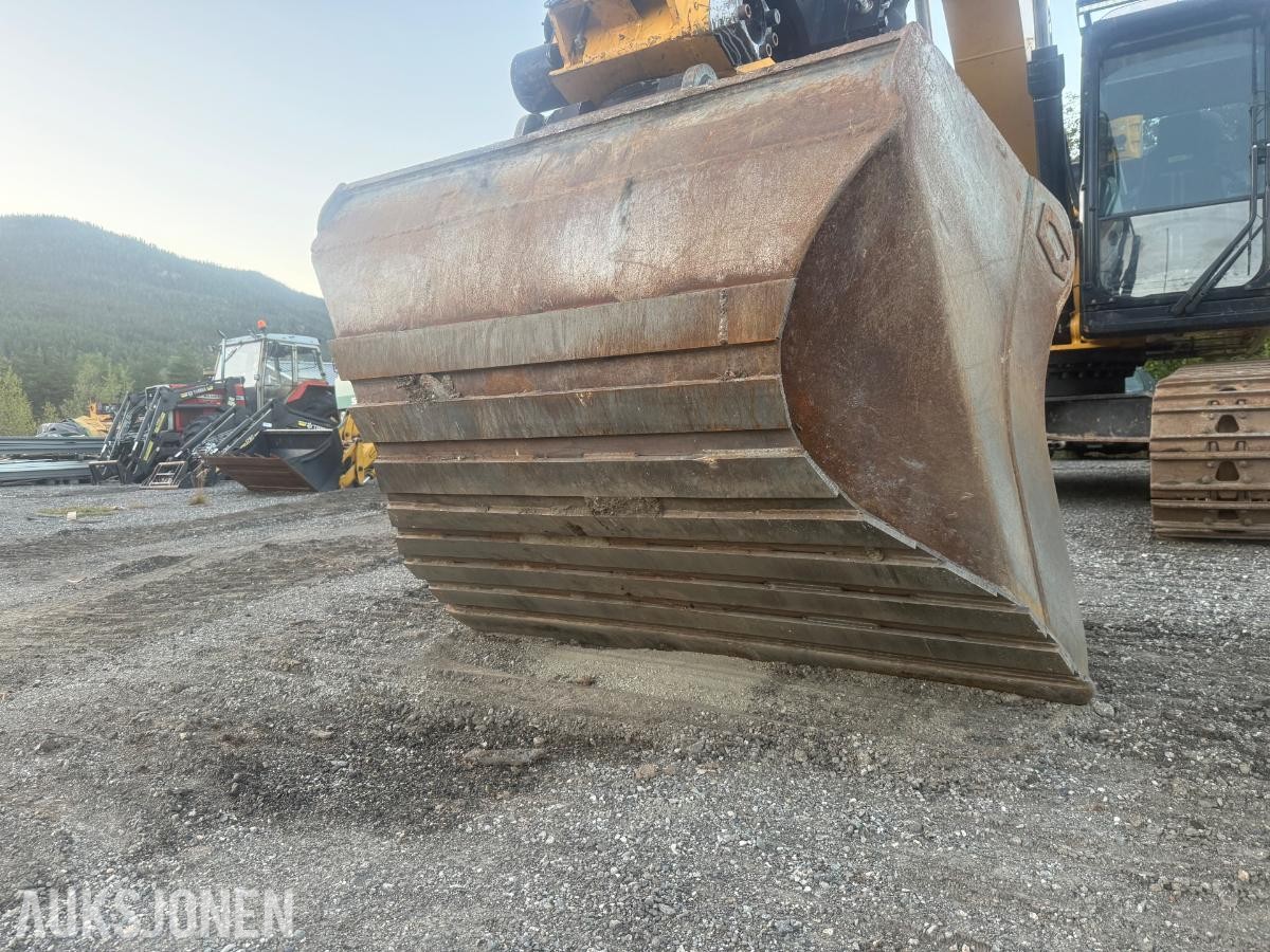 2016 Cat 326F TILTROTATOR, PUSSESKUFFE, GPS