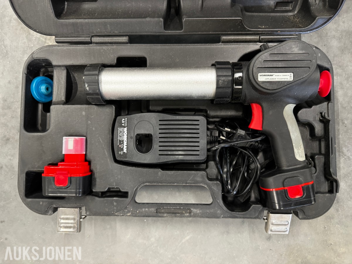 Verktøypakke sag, sagbord, spikerpistoler, fugepistol