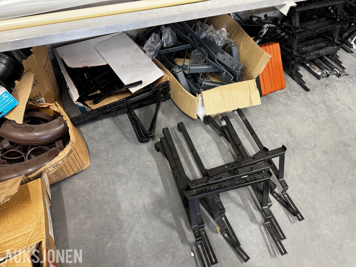Blikkenslager takrenner, deler, skruer, takstiger, snøfangere +++