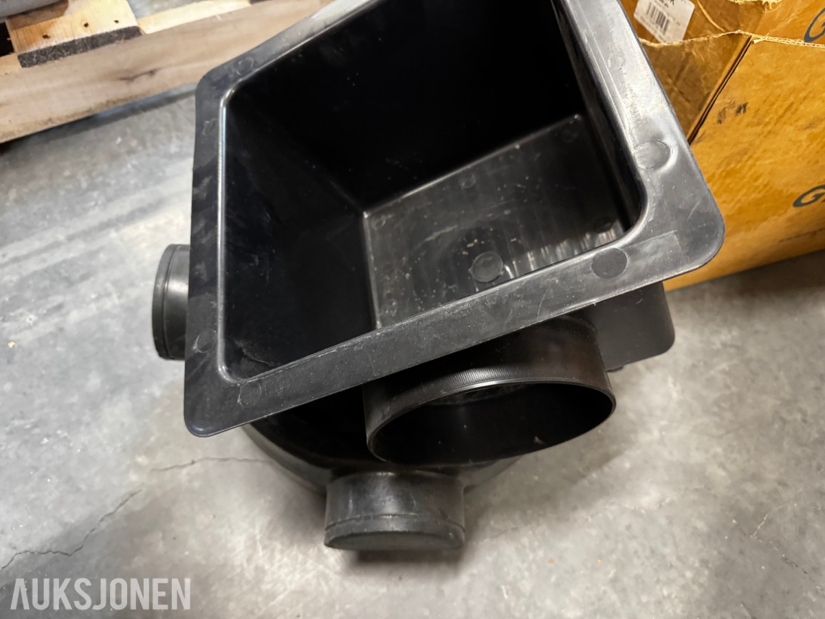 Blikkenslager takrenner, deler, skruer, takstiger, snøfangere +++