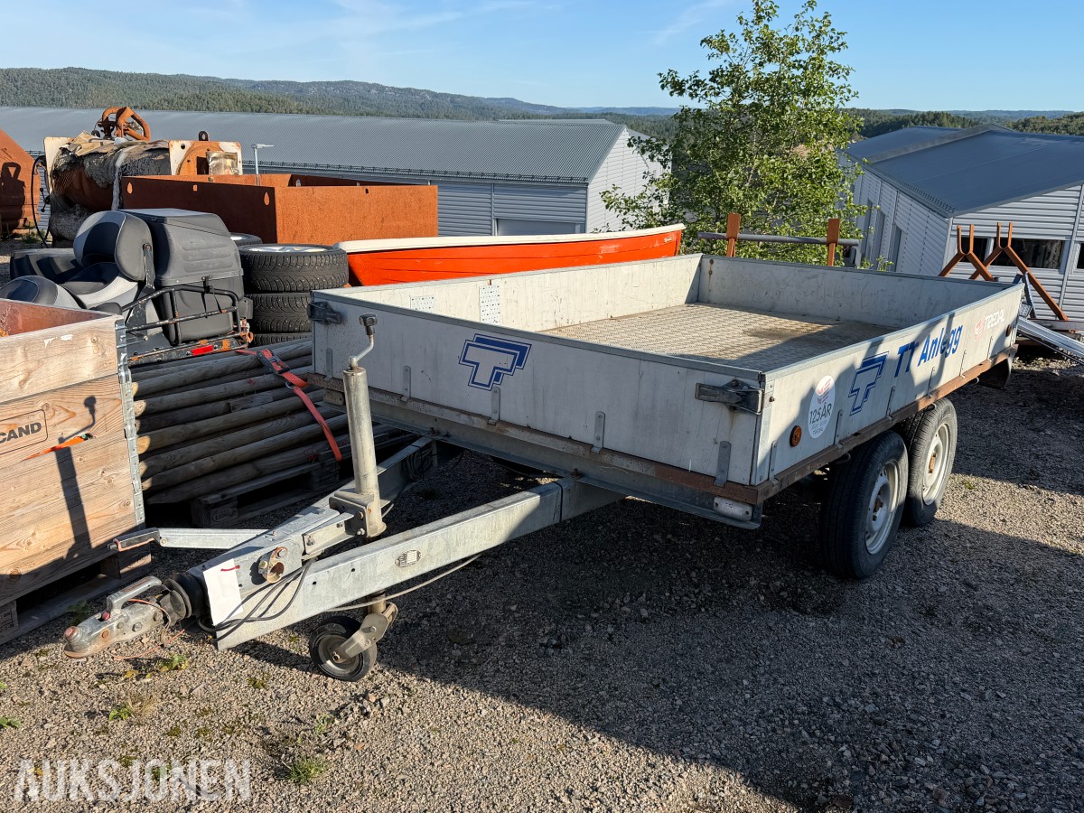 2006 Tredal T-20 BBF varehenger, boggi, totalvekt 2 000 kg
