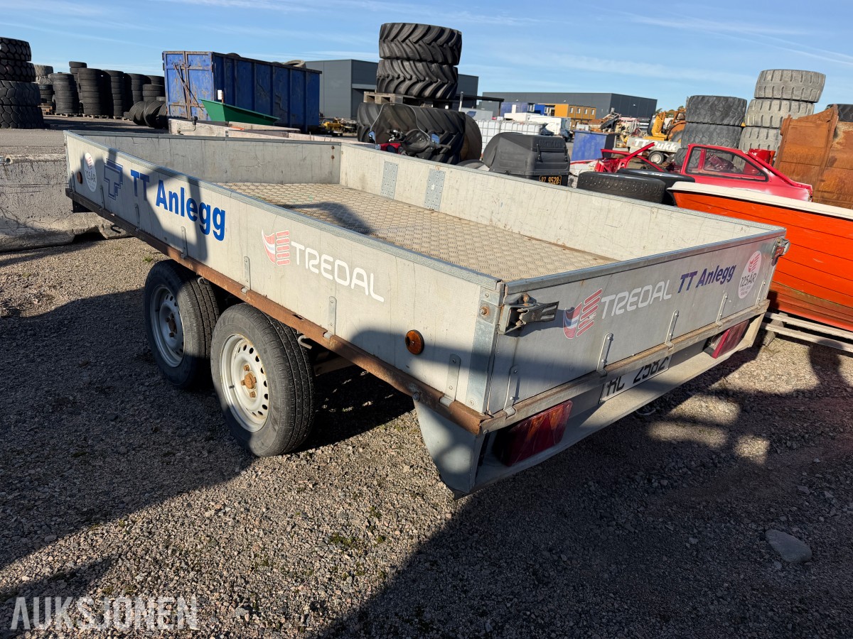 2006 Tredal T-20 BBF varehenger, boggi, totalvekt 2 000 kg