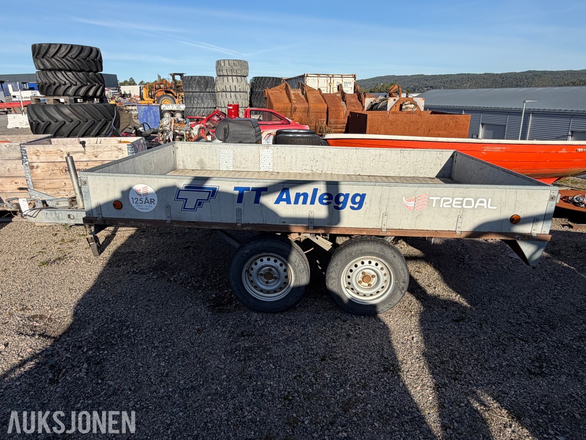 2006 Tredal T-20 BBF varehenger, boggi, totalvekt 2 000 kg