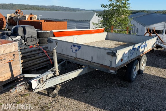 2006 Tredal T-20 BBF varehenger, boggi, totalvekt 2 000 kg