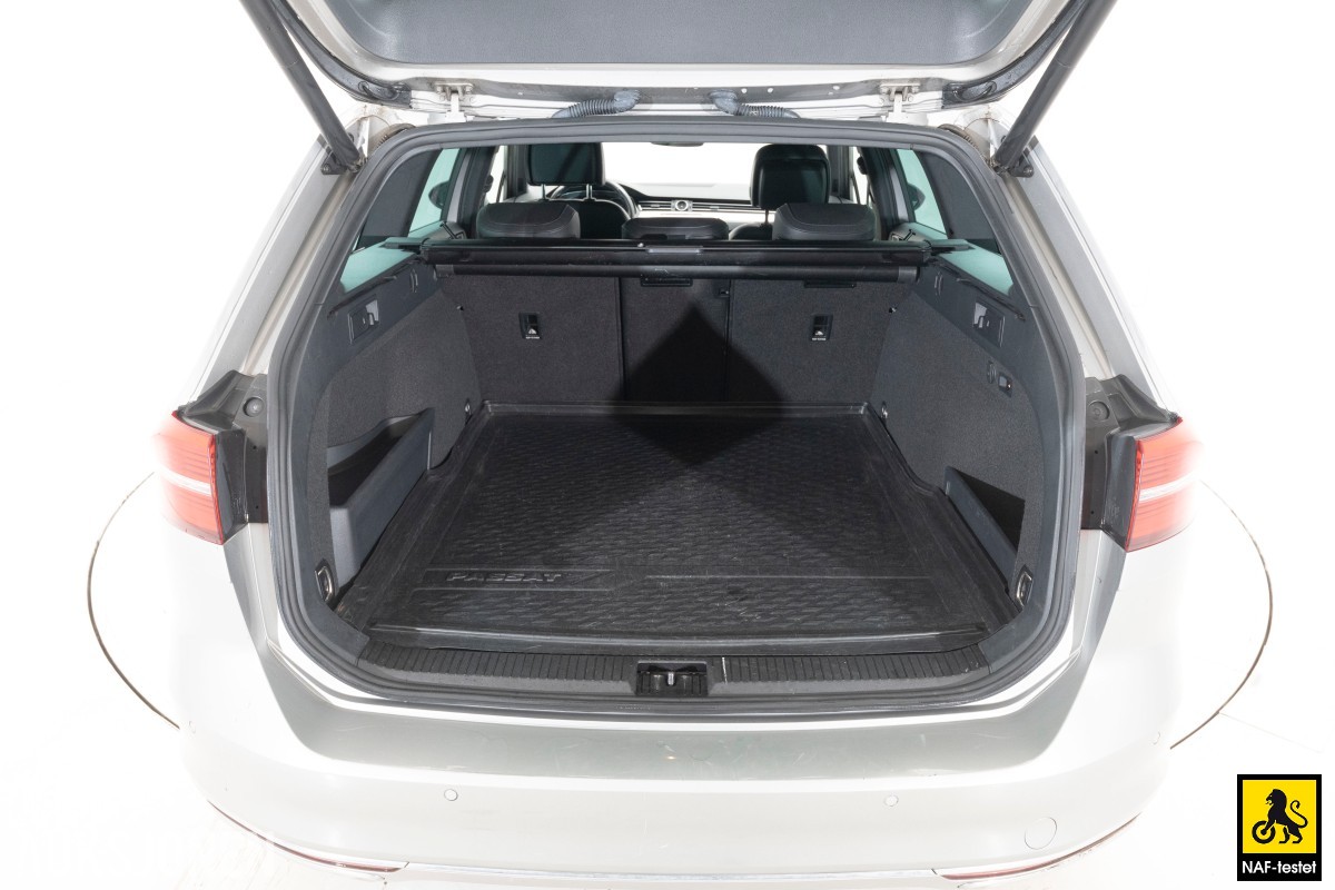 2016 Volkswagen Passat GTE HENGERFESTE VARMER ACC KAMERA NAVI