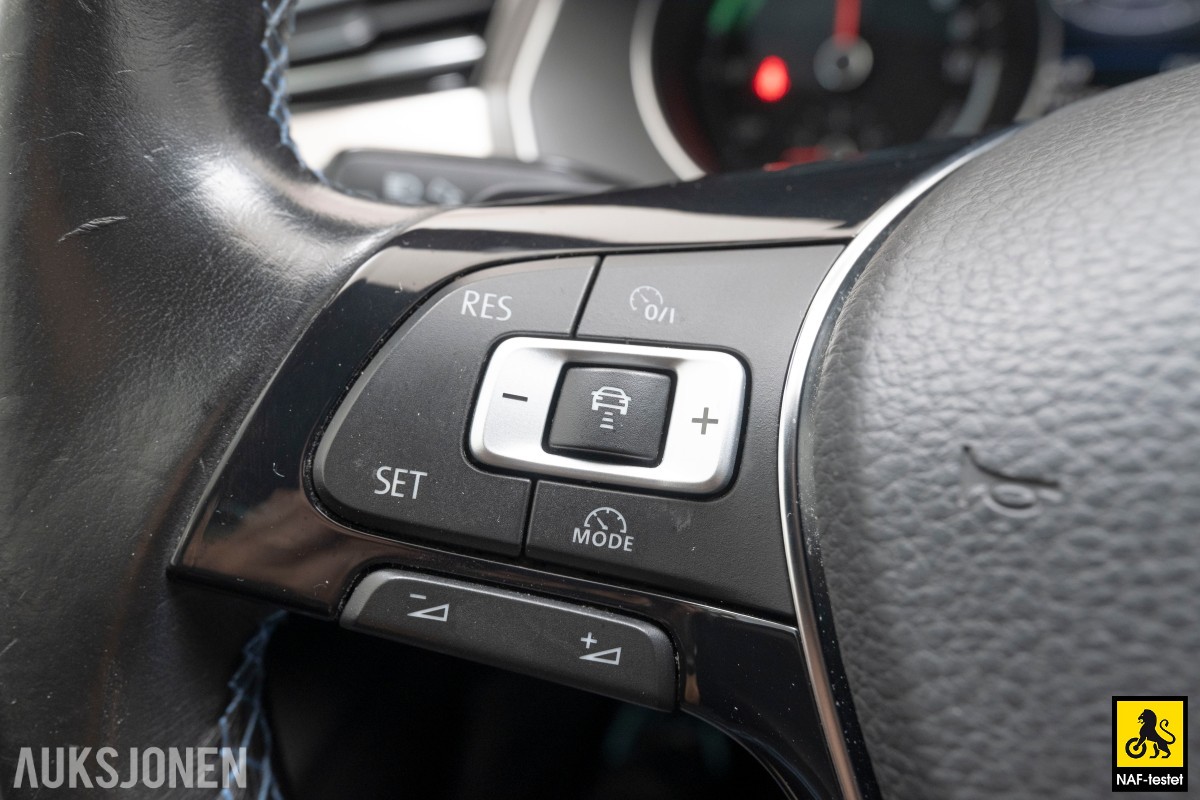 2016 Volkswagen Passat GTE HENGERFESTE VARMER ACC KAMERA NAVI