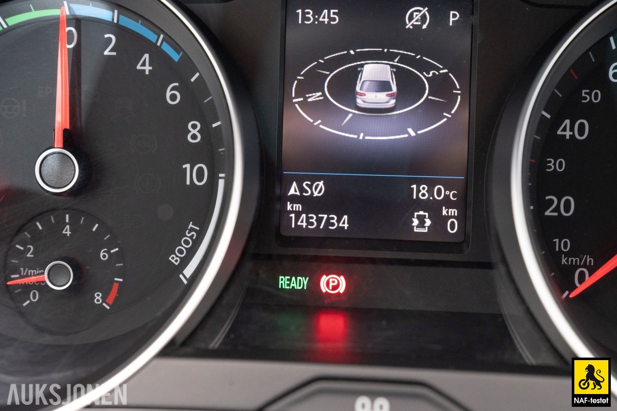 2016 Volkswagen Passat GTE HENGERFESTE VARMER ACC KAMERA NAVI