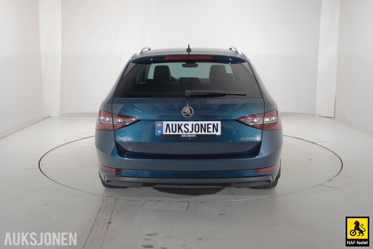 2018 Skoda SUPERB 180HK AUT HENGERFESTE VARMER ACC KAMERA NAVI