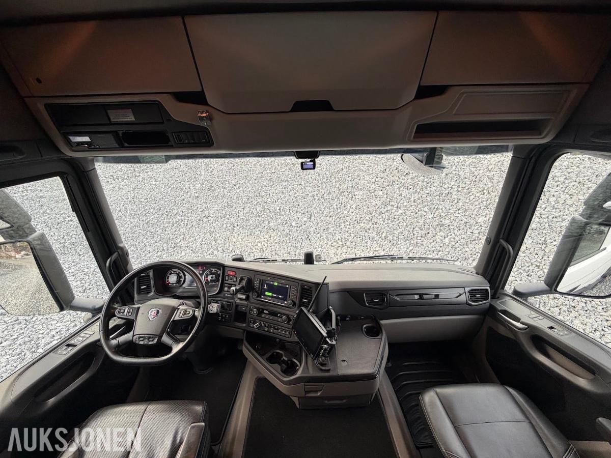 2023 Scania R560 8x4 tippbil, 187945 km