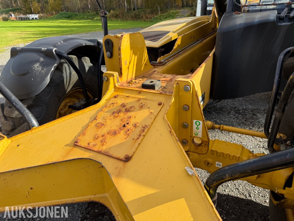 2006 Cat TH460B, 4955 timer, pallegafler