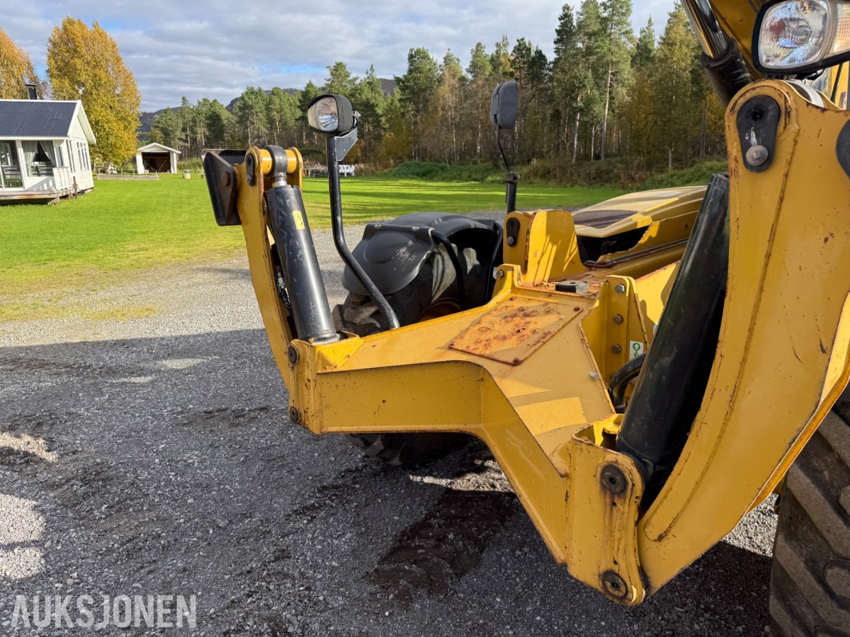 2006 Cat TH460B, 4955 timer, pallegafler