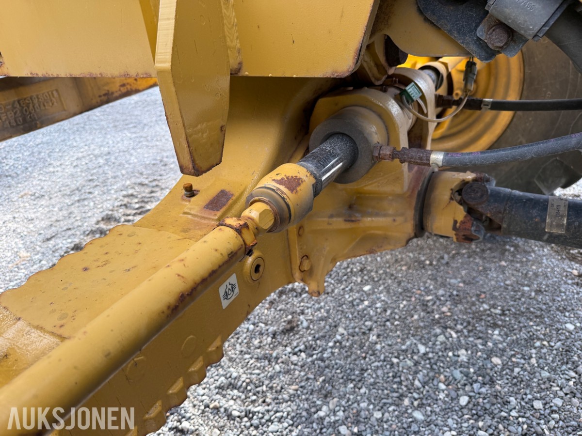 2006 Cat TH460B, 4955 timer, pallegafler