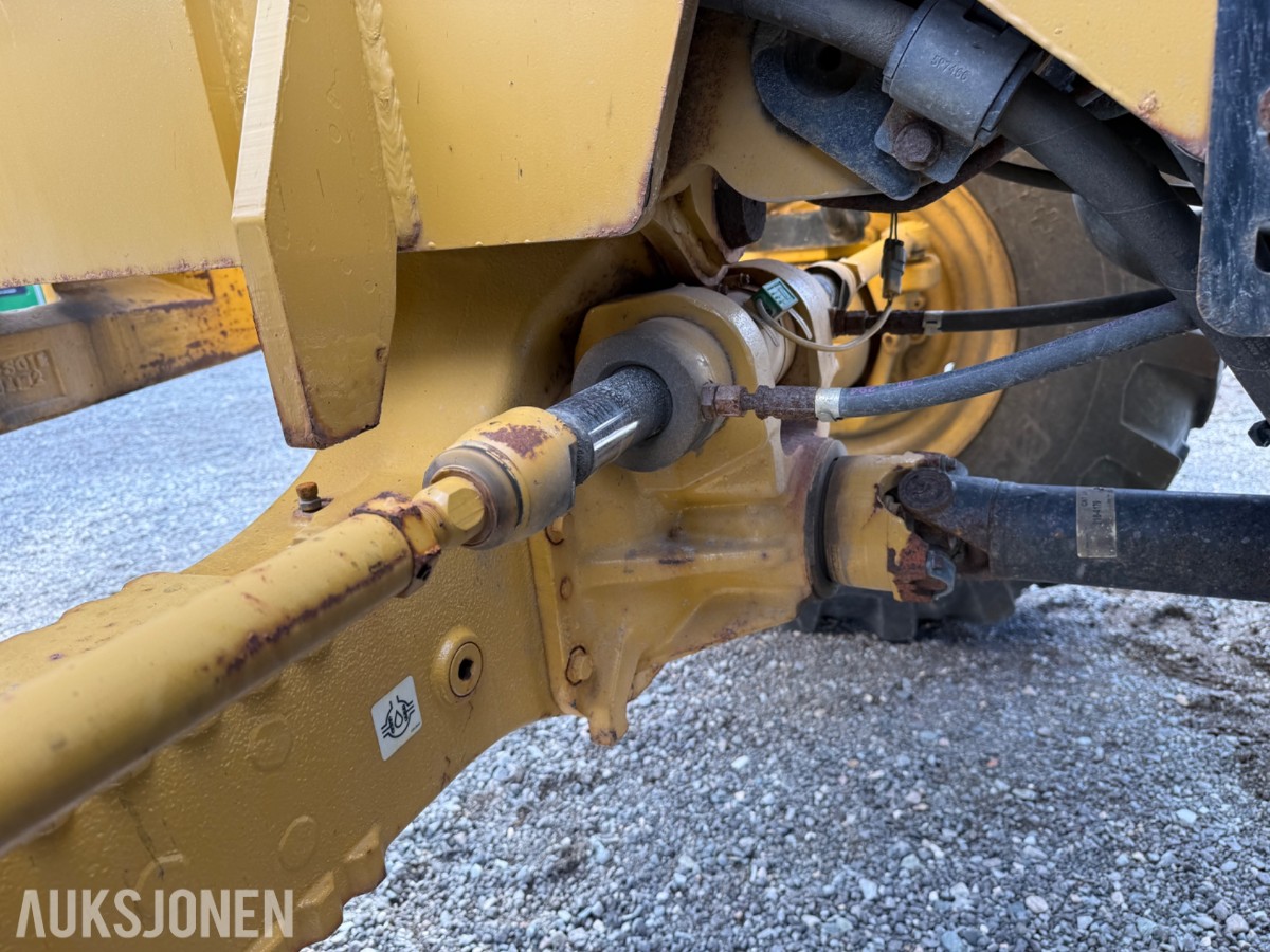 2006 Cat TH460B, 4955 timer, pallegafler