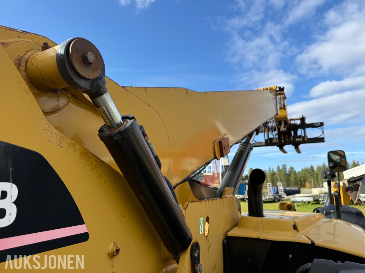 2006 Cat TH460B, 4955 timer, pallegafler