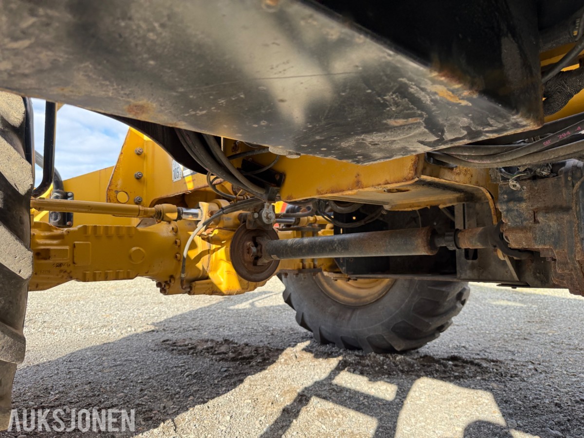 2006 Cat TH460B, 4955 timer, pallegafler