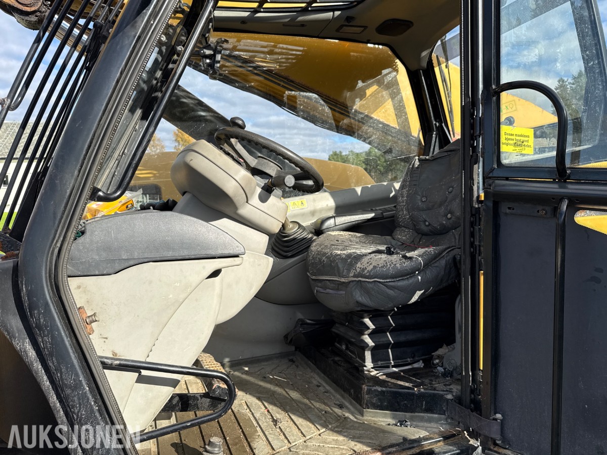 2006 Cat TH460B, 4955 timer, pallegafler