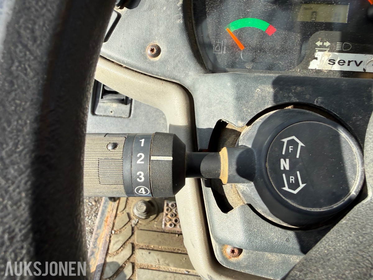 2006 Cat TH460B, 4955 timer, pallegafler