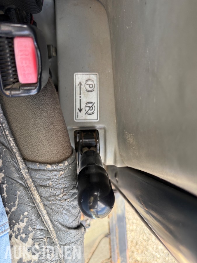 2006 Cat TH460B, 4955 timer, pallegafler
