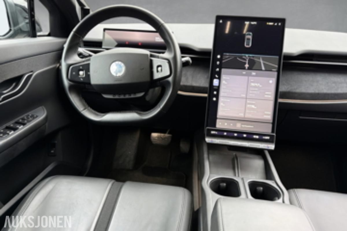2023 FISKER OCEAN 468 HK AWD HENGERFESTE PANO 360-KAMERA SOLCELLE