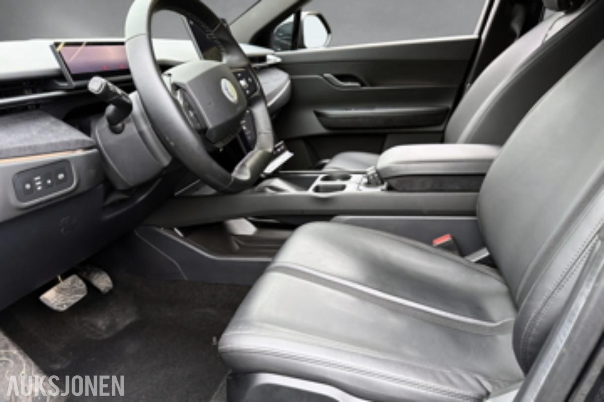 2023 FISKER OCEAN 468 HK AWD HENGERFESTE PANO 360-KAMERA SOLCELLE