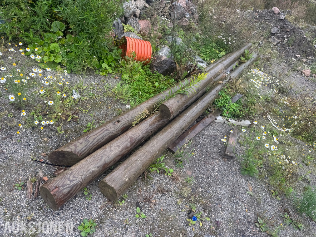 Div Treverk og fundamenter etc