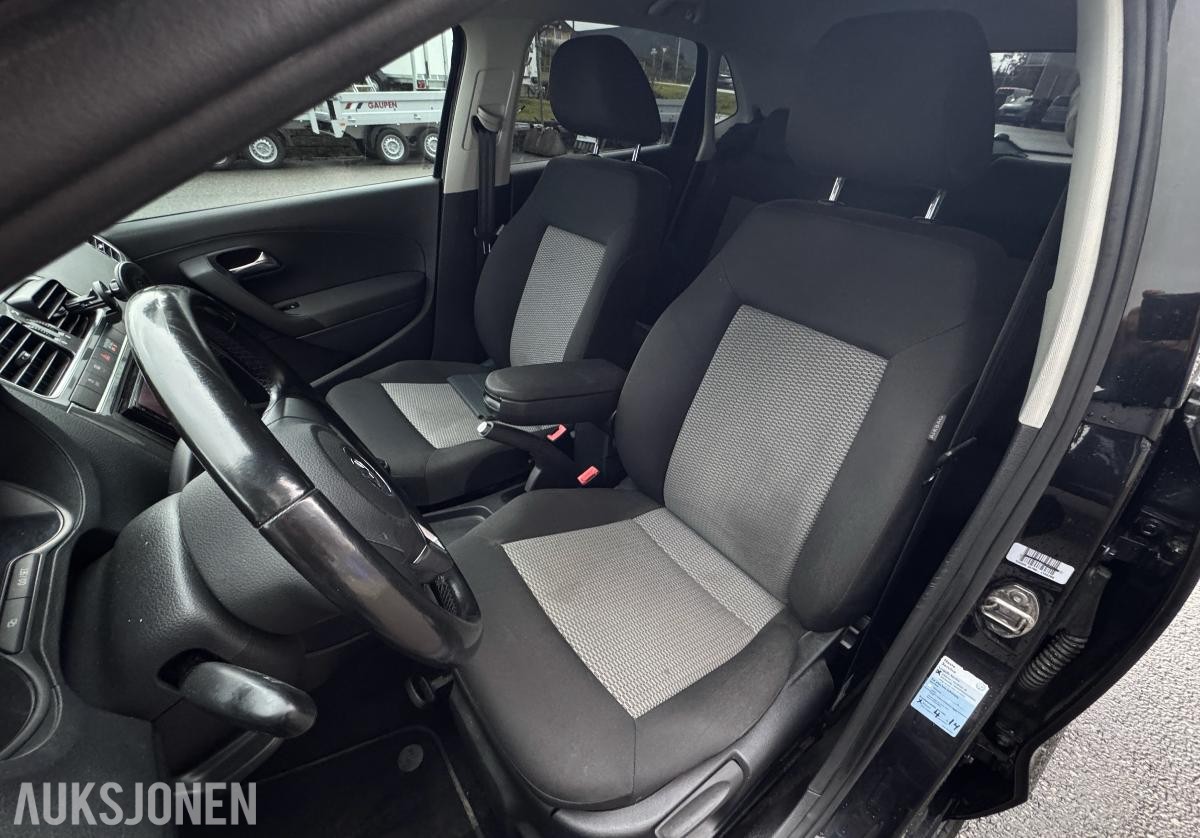 2011 Volkswagen Polo 1.2 69hk  EU OK 06.2028    149500km