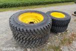 4 Stk Nokian Hakkapeliitta TRI dekk på felg, 400/80R28 - 480/80R38