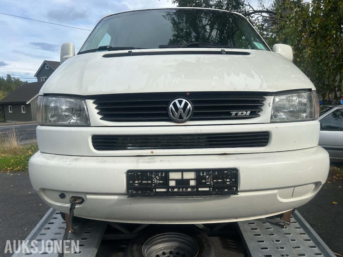 1999 Volkswagen Caravelle 2.5 Diesel, Reparasjonsobjekt/Delebil