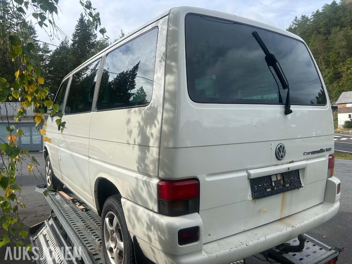 1999 Volkswagen Caravelle 2.5 Diesel, Reparasjonsobjekt/Delebil
