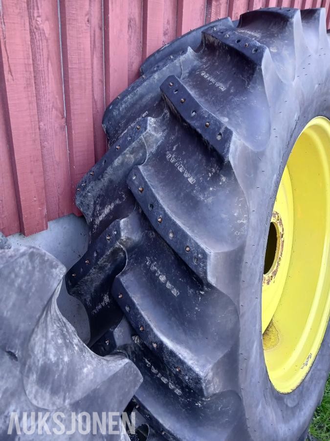 2020 2 stk 18.4-38 Goodyear på felg