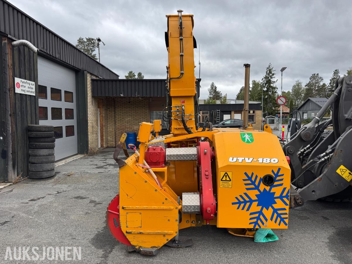 2010 Øveraasen UTV-180 snøfreser / 621 timer 