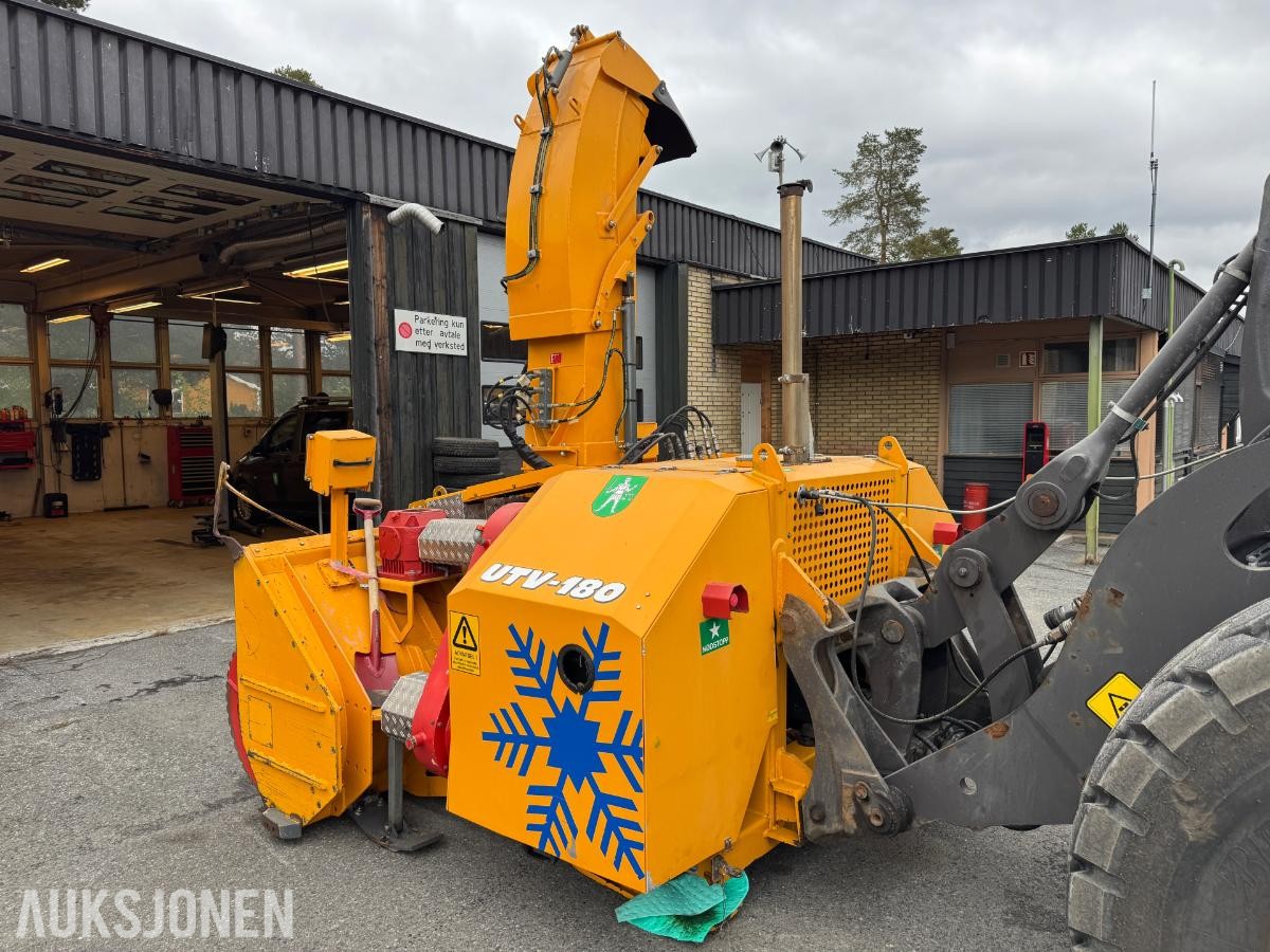 2010 Øveraasen UTV-180 snøfreser / 621 timer 