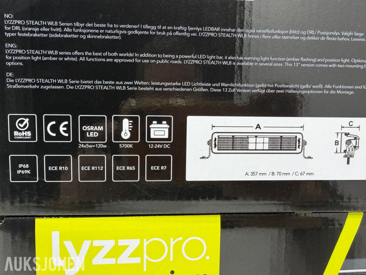 Lyzzpro Premium Stealth WLB LED-ekstralys med blitzfunksjon