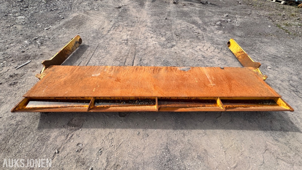 BAKLEMMER TIL DUMPER