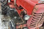 1963 International IHI Farmal 324 traktor