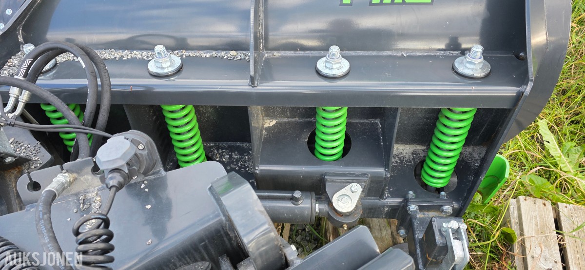 2025 PMC / Pomemet VPL2900 plog - skjær til traktor