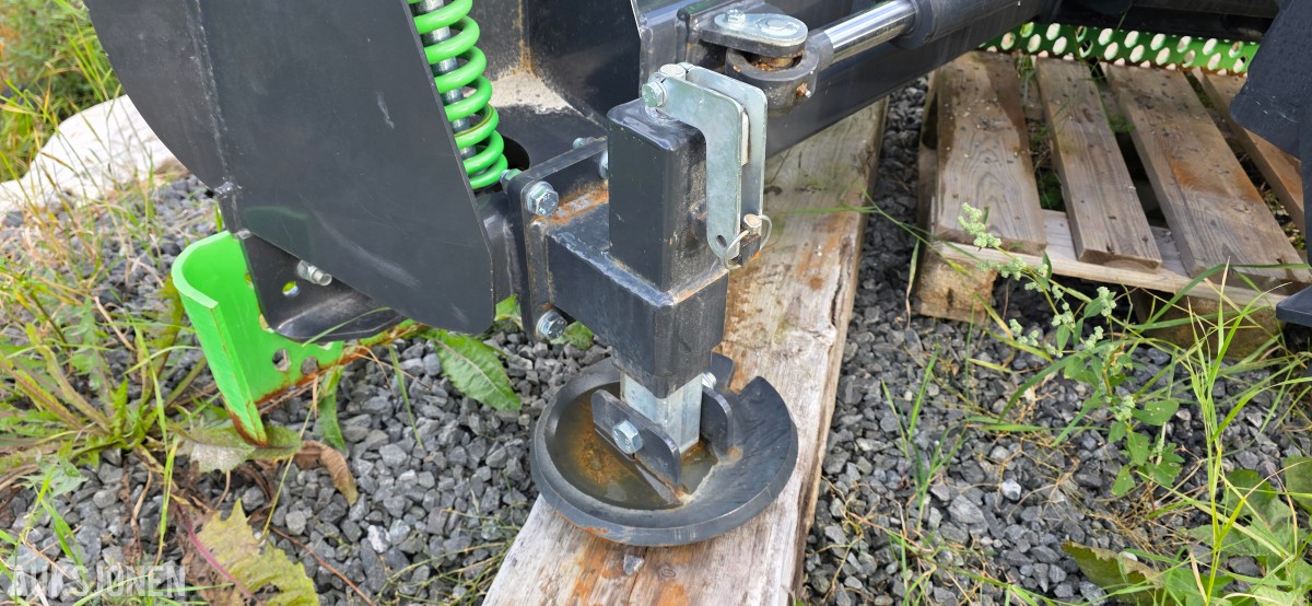 2025 PMC / Pomemet VPL2900 plog - skjær til traktor