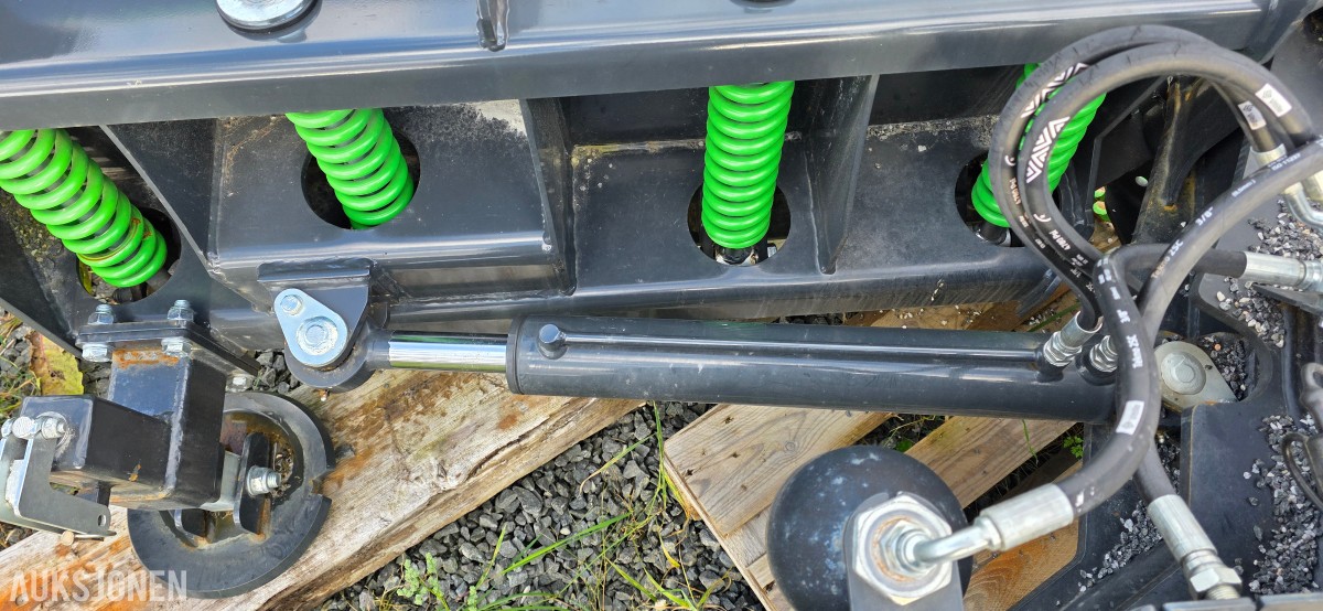 2025 PMC / Pomemet VPL2900 plog - skjær til traktor