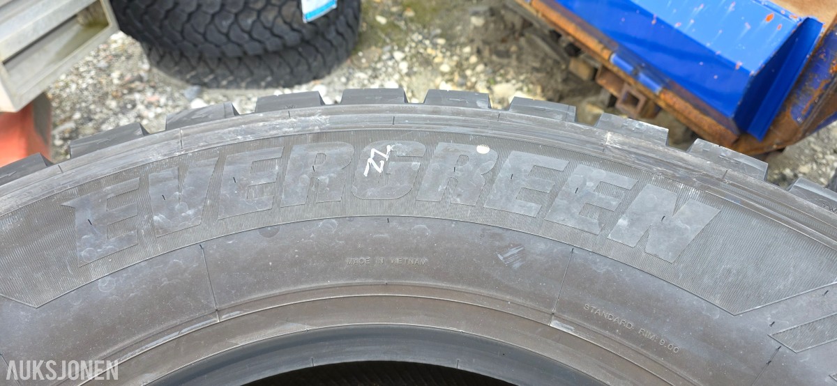 8 stk. Evergreen EDM60 315/80R22.5 lastebildekk