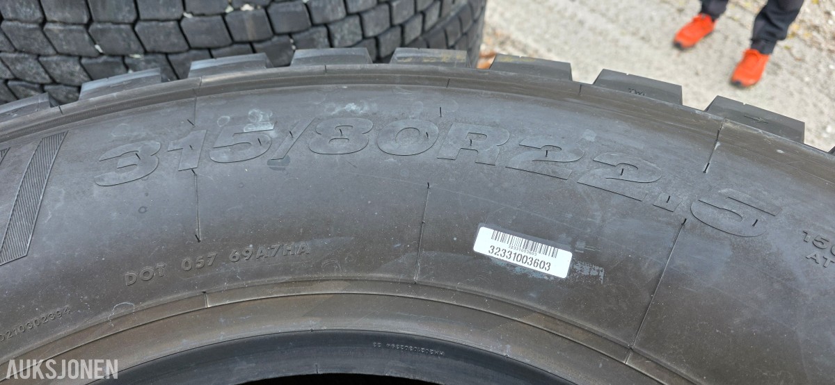 8 stk. Evergreen EDM60 315/80R22.5 lastebildekk