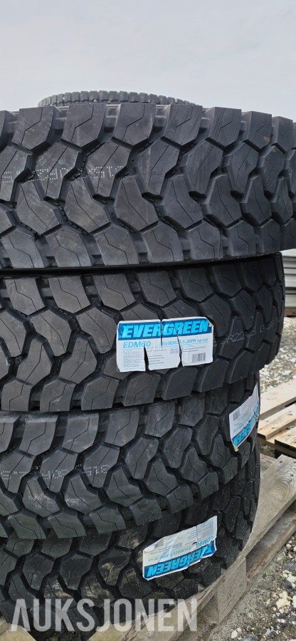 8 stk. Evergreen EDM60 315/80R22.5 lastebildekk