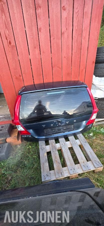 2010 Volvo XC 70 komplett 5 dører
